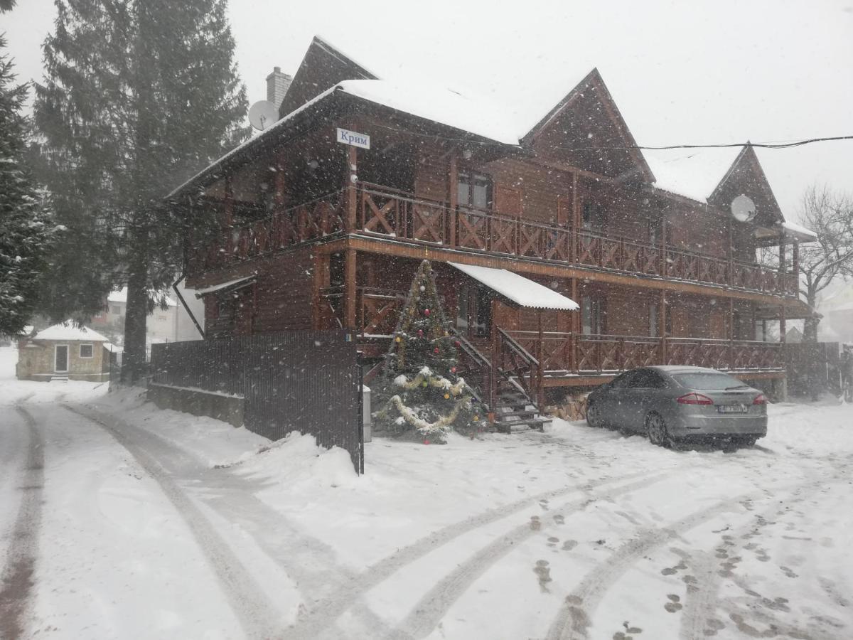 Hotel Krym Yaremche Exterior foto