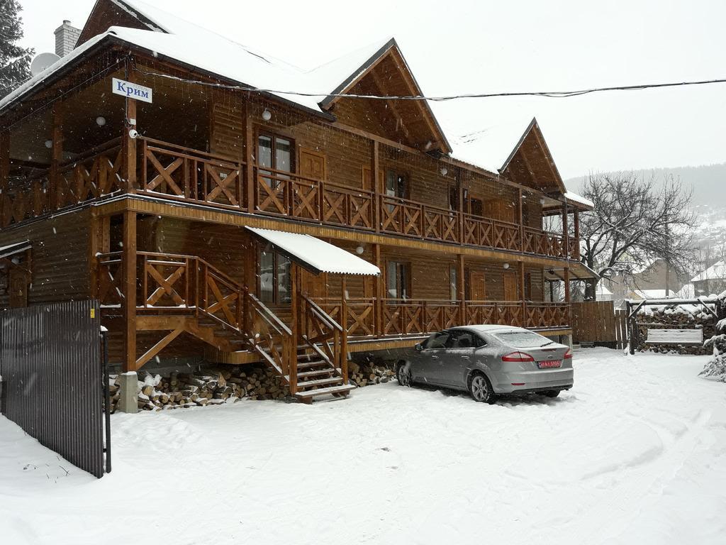 Hotel Krym Yaremche Exterior foto